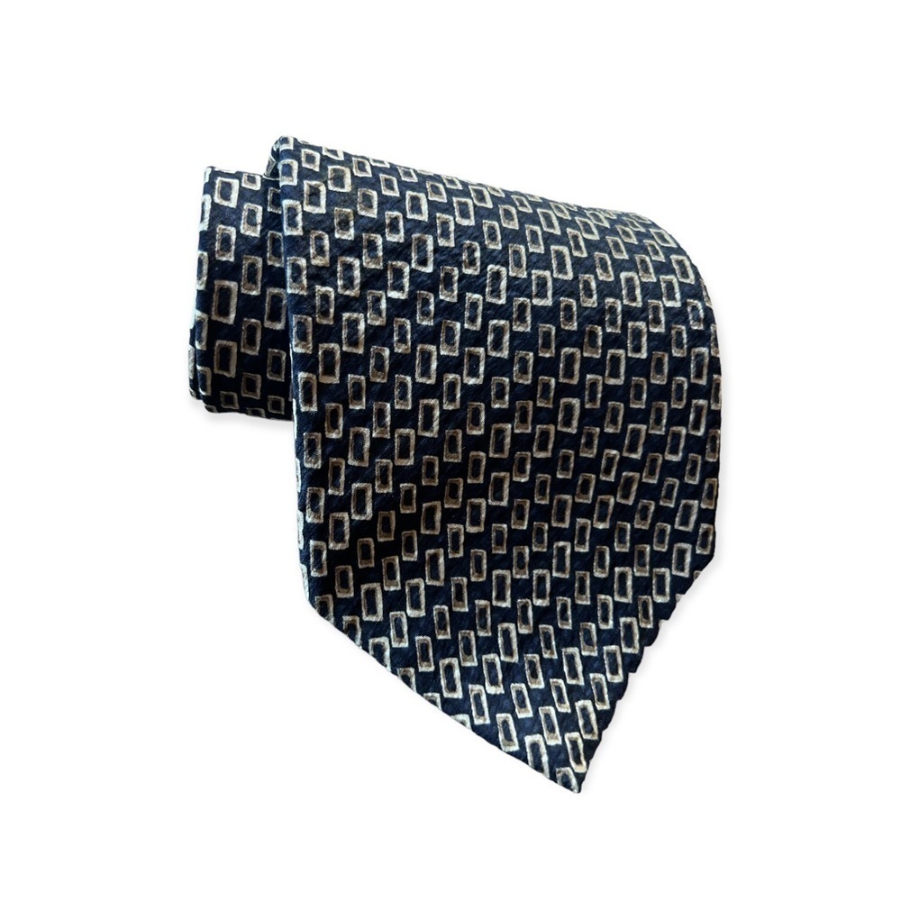 Kenneth Cole New York 100% Silk Navy Blue Design Neck Tie